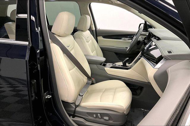 2022 Cadillac XT6 FWD Premium Luxury