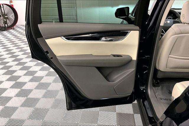 2022 Cadillac XT6 FWD Premium Luxury