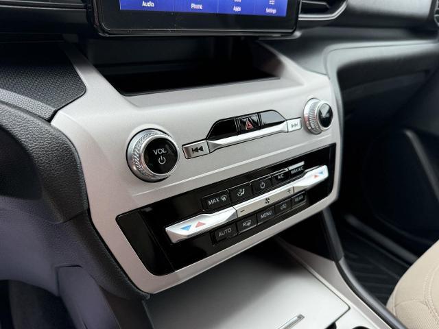 2023 Ford Explorer Base