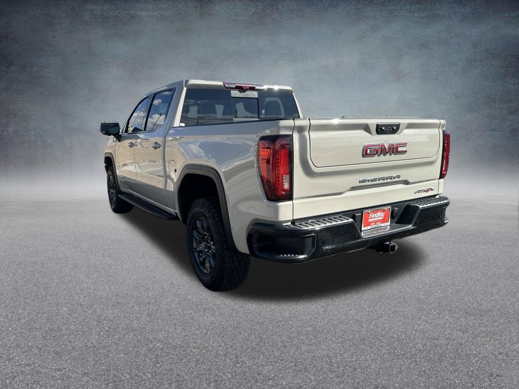 2026 GMC Sierra 1500 AT4X - Photo 7