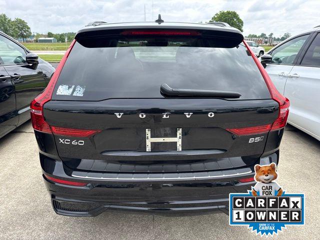 2025 Volvo XC60 B5 Ultra