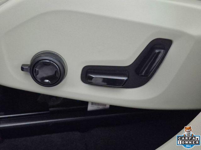2025 Volvo XC60 B5 Ultra