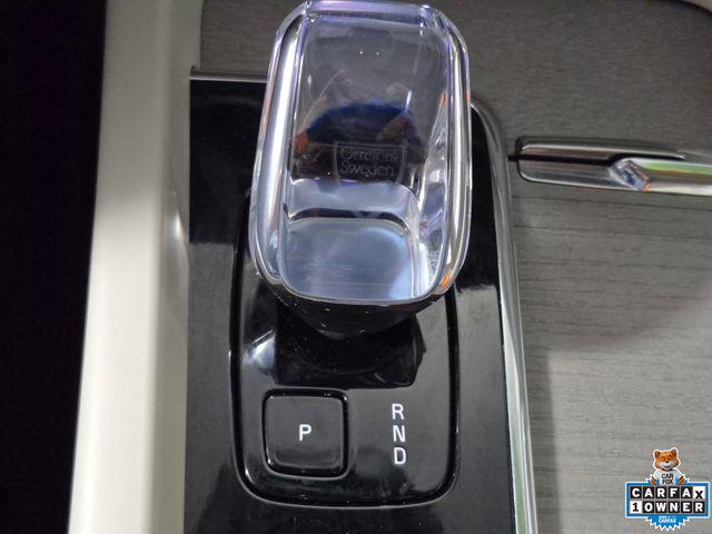 2025 Volvo XC60 B5 Ultra