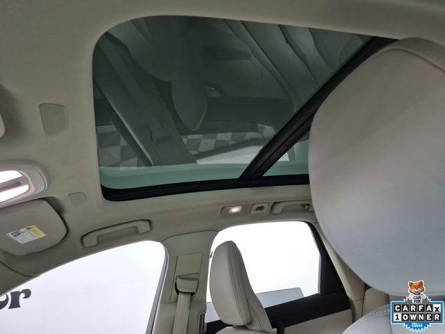 2025 Volvo XC60 B5 Ultra