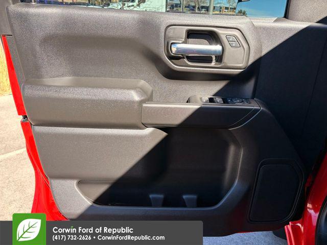 2025 Chevrolet Silverado 1500 4WD Crew Cab Short Bed Custom Trail Boss