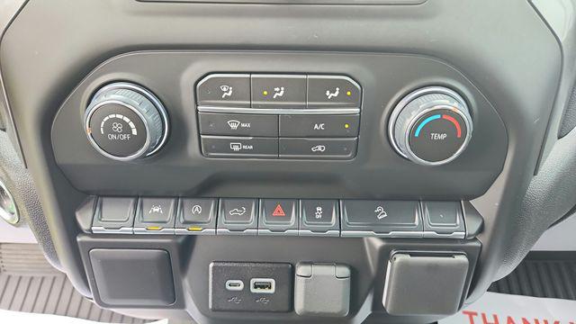 2025 Chevrolet Silverado 1500 4WD Crew Cab Short Bed Custom Trail Boss