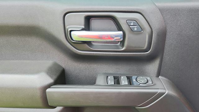 2025 Chevrolet Silverado 1500 4WD Crew Cab Short Bed Custom Trail Boss
