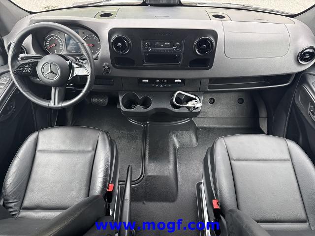 2025 Mercedes-Benz Sprinter 2500 Standard Roof 4-Cyl Diesel