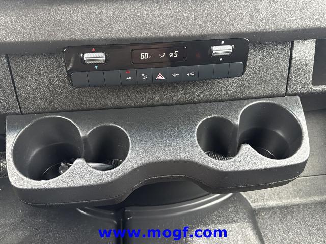 2025 Mercedes-Benz Sprinter 2500 Standard Roof 4-Cyl Diesel