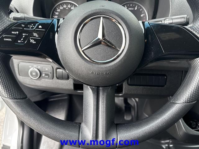 2025 Mercedes-Benz Sprinter 2500 Standard Roof 4-Cyl Diesel