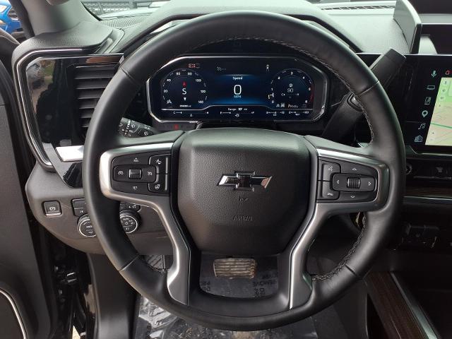 2025 Chevrolet Silverado 3500HD 4WD Crew Cab Long Bed LT