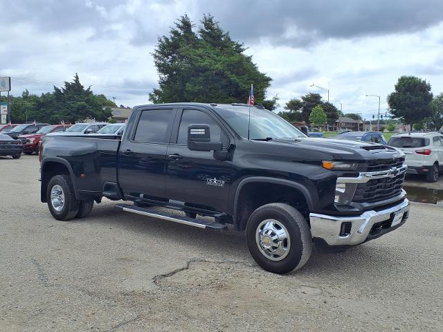 2025 Chevrolet Silverado 3500HD 4WD Crew Cab Long Bed LT