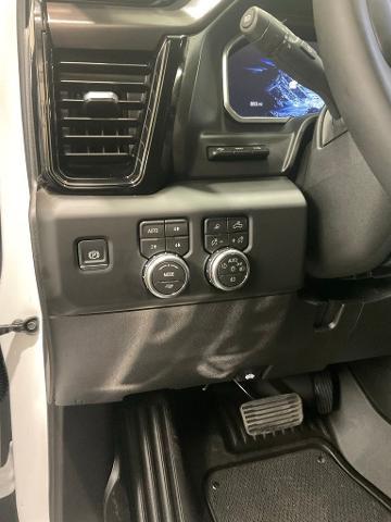 2026 GMC Sierra 2500HD Crew Cab, Standard Bed, AT4, 4WD