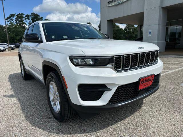 2024 Jeep Grand Cherokee Laredo 4x2 for sale in Henderson, TX