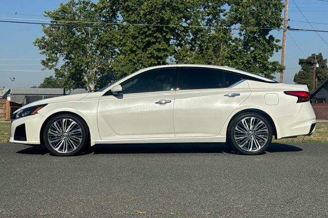 2023 Nissan Altima SL FWD