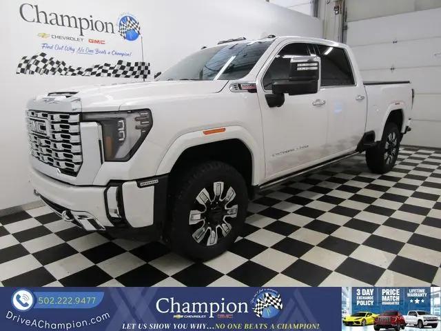 2024 GMC Sierra 2500HD 4WD Crew Cab Standard Bed Denali