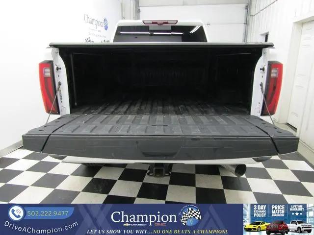 2024 GMC Sierra 2500HD 4WD Crew Cab Standard Bed Denali