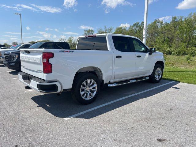 2026 Chevrolet Silverado 1500 4WD Crew Cab Short Bed Custom