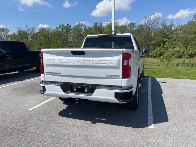 2026 Chevrolet Silverado 1500 4WD Crew Cab Short Bed Custom