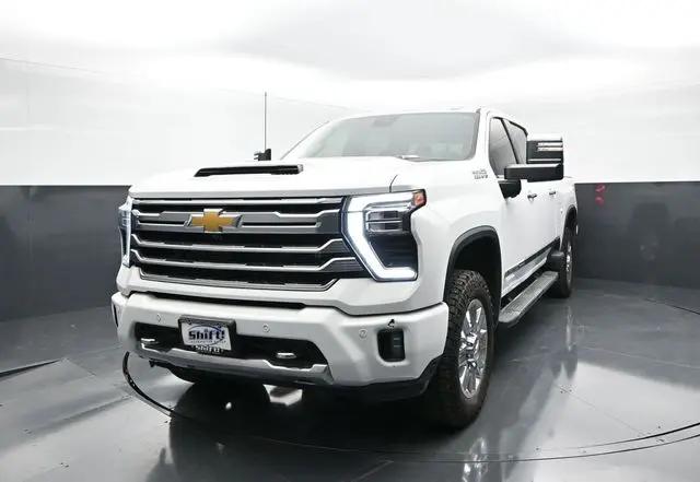 2024 Chevrolet Silverado 2500HD 4WD Crew Cab Standard Bed High Country