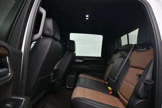 2024 Chevrolet Silverado 2500HD 4WD Crew Cab Standard Bed High Country