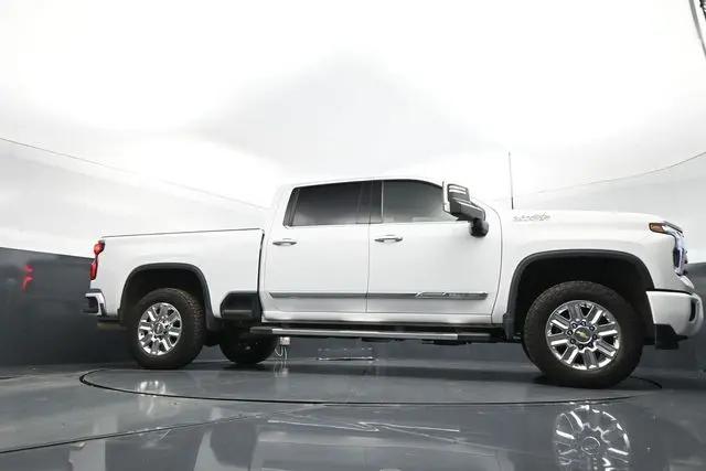 2024 Chevrolet Silverado 2500HD 4WD Crew Cab Standard Bed High Country