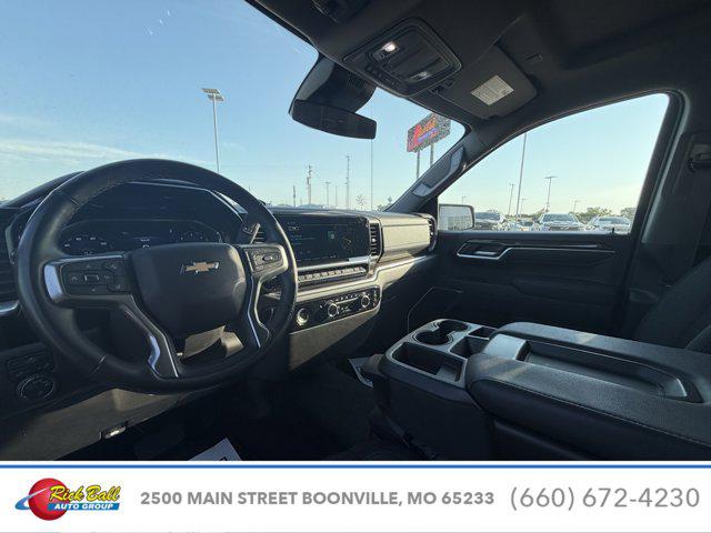 2023 Chevrolet Silverado 1500 4WD Crew Cab Short Bed LT with 2FL