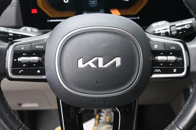 2025 Kia Carnival MPV LXS