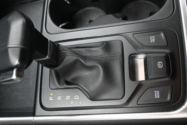 2025 Kia Carnival MPV LXS