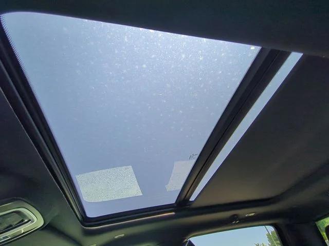 New 2026 Diamond Black Crystal Pearl-Coat Exterior Paint RAM Limited image 18