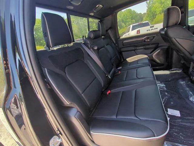 New 2026 Diamond Black Crystal Pearl-Coat Exterior Paint RAM Limited image 36