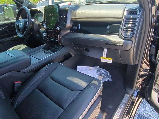 New 2026 Diamond Black Crystal Pearl-Coat Exterior Paint RAM Limited image 38