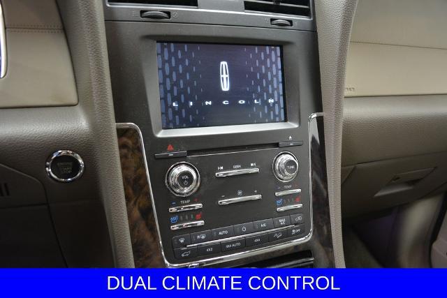 2016 Lincoln Navigator Select