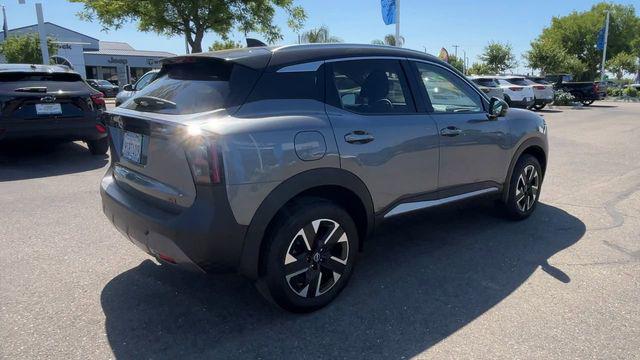 2025 Nissan Kicks SR FWD