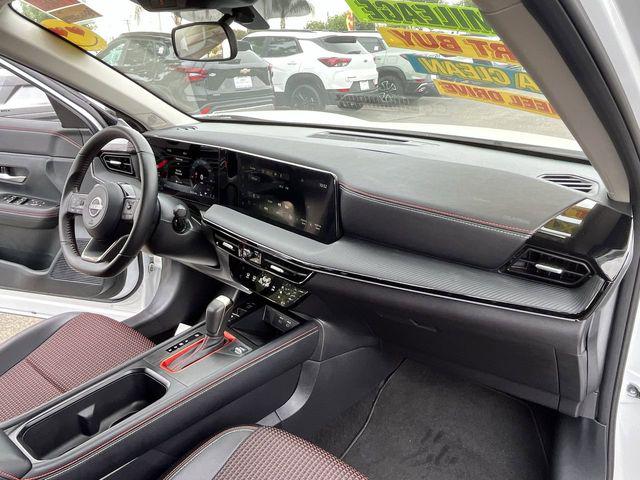 2025 Nissan Kicks SR Intelligent AWD