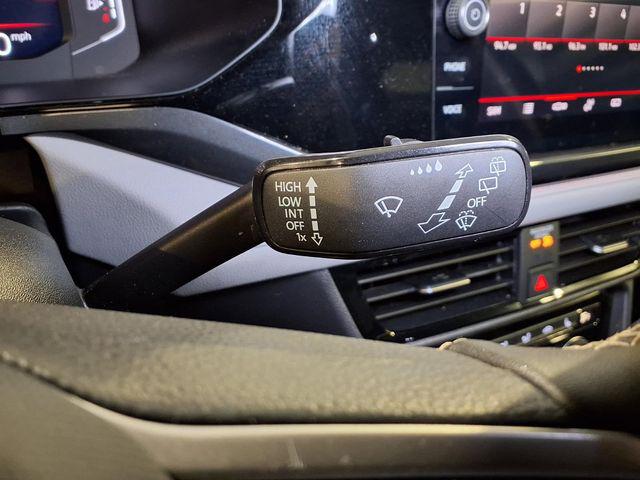 2022 Volkswagen Taos 1.5T SEL