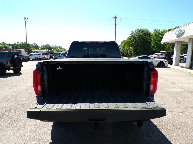 2022 GMC Sierra 2500HD 4WD Crew Cab Standard Bed AT4