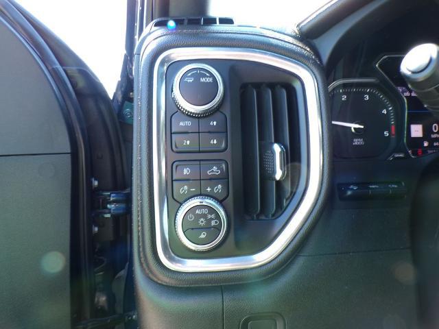 2022 GMC Sierra 2500HD 4WD Crew Cab Standard Bed AT4