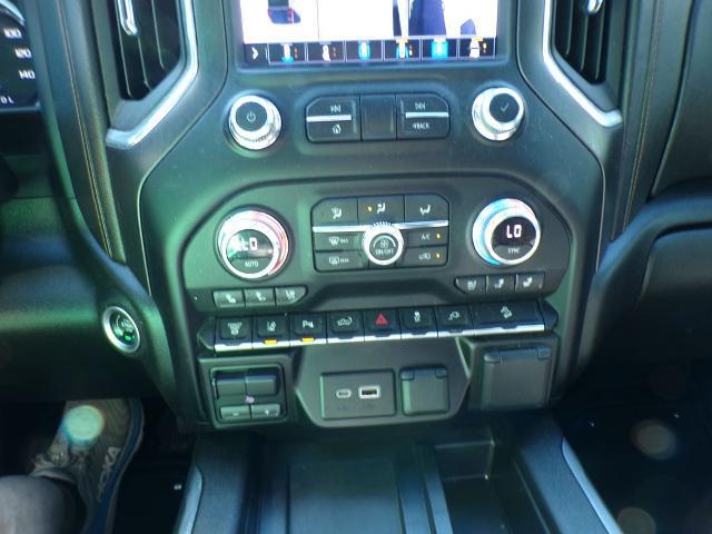 2022 GMC Sierra 2500HD 4WD Crew Cab Standard Bed AT4