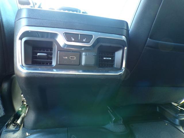 2022 GMC Sierra 2500HD 4WD Crew Cab Standard Bed AT4