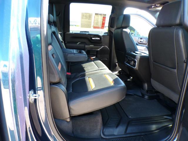 2022 GMC Sierra 2500HD 4WD Crew Cab Standard Bed AT4