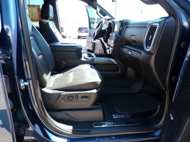 2022 GMC Sierra 2500HD 4WD Crew Cab Standard Bed AT4