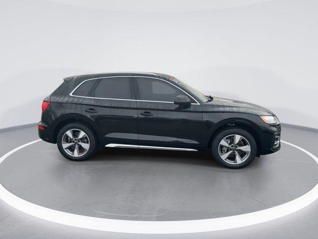 2023 Audi Q5 Premium 40 TFSI quattro S tronic