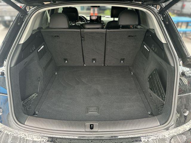 2023 Audi Q5 Premium 40 TFSI quattro S tronic