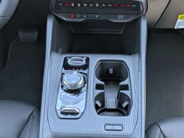 2026 Jeep Cherokee Overland 4x4