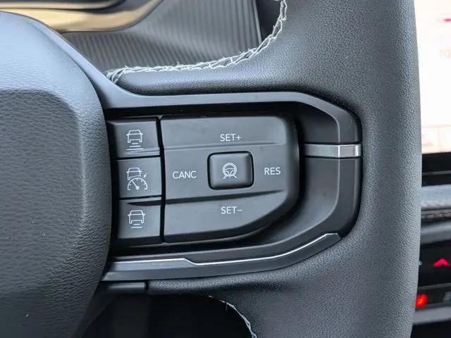 2026 Jeep Cherokee Overland 4x4
