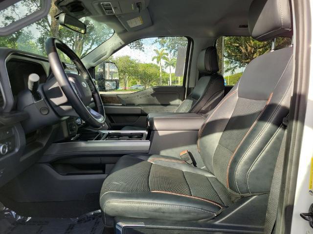 2023 Ford F-350 LARIAT
