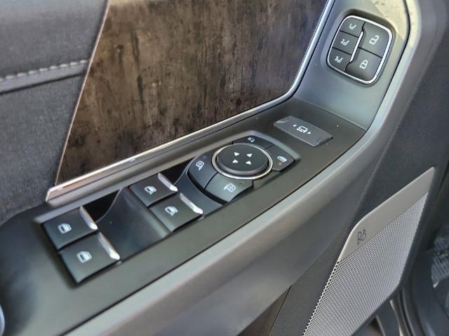 2023 Ford F-350 LARIAT