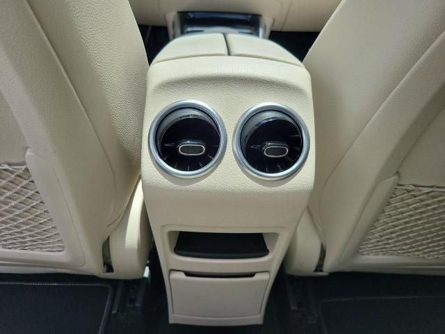 2023 Mercedes-Benz GLB Base