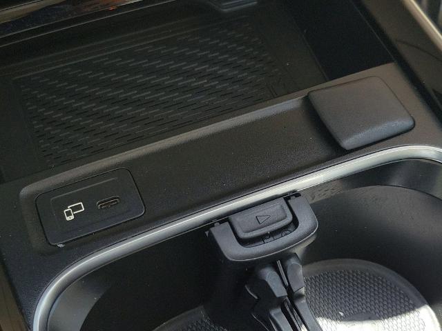 2023 Mercedes-Benz GLB Base